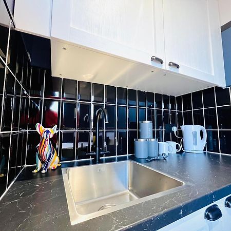 London 61 Central Studio, Ideal For Tourists High Recommend!!! Luaran gambar